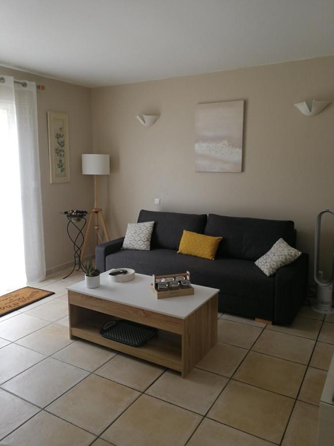 Au Doux Repos Bed and Breakfast Lucbardez-et-Bargues Eksteriør billede